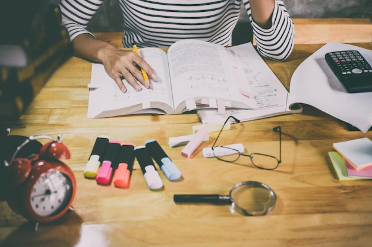 چجوری برنامه ریزی درسی کنیم