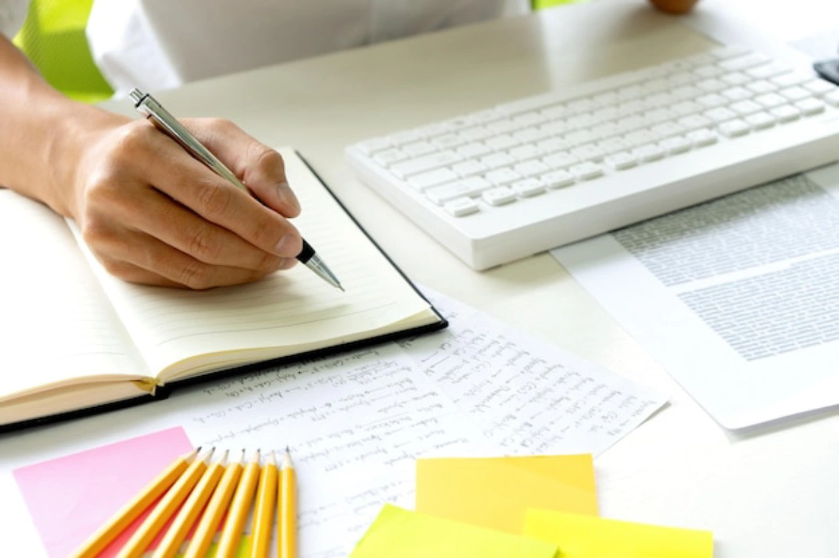 چگونه درس را خلاصه نویسی کنیم