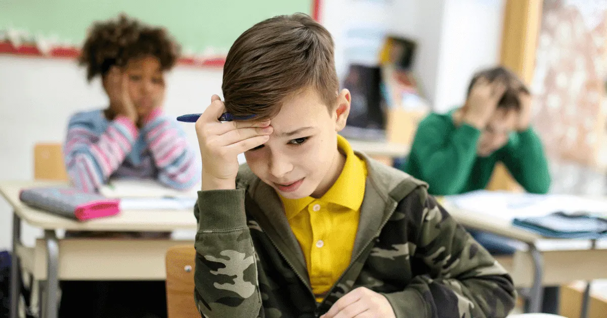 راهکارهای عملی برای افزایش اعتماد به نفس دانش آموزان