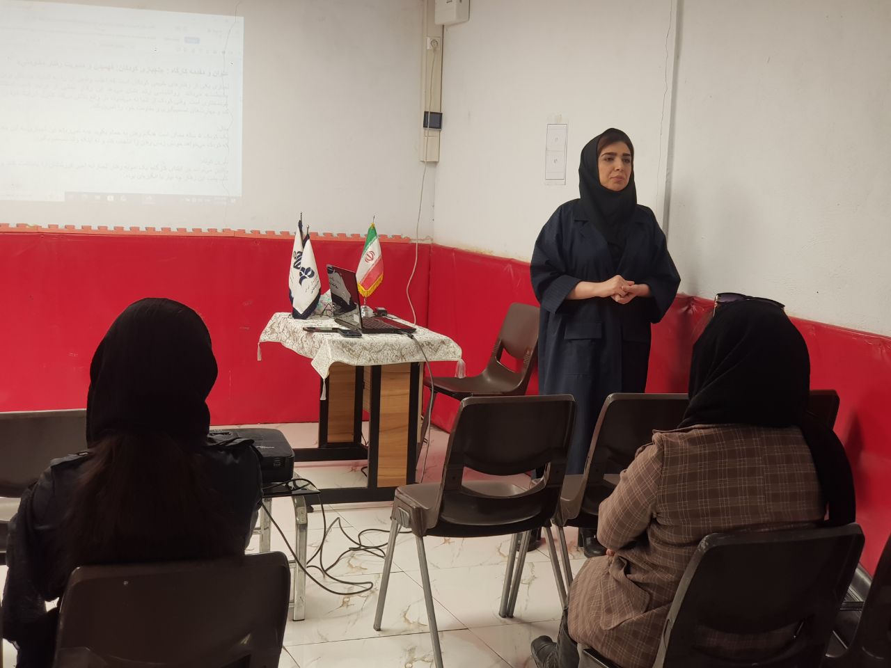 «کودک لجباز» و «مقایسه با هم‌سالان»